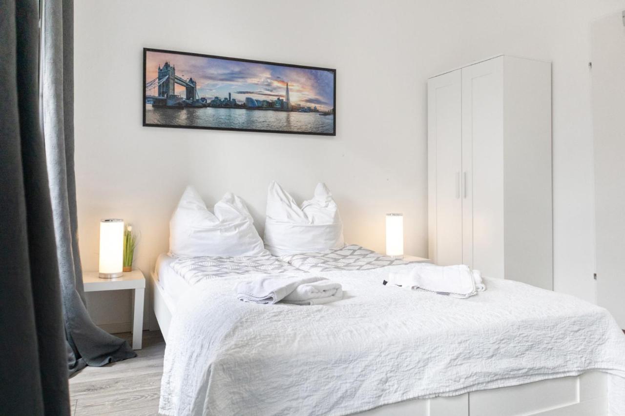 Апартаменты Pleasant 1Br Aprt. Near The Danube & Millenium T. Вена Экстерьер фото